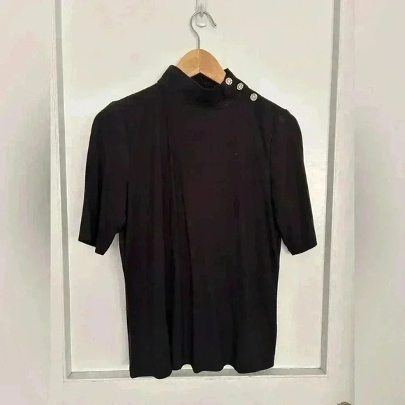 BNWT  Talbots Mock Crew Top in Black with 3 Diamond Style Buttons on Shoulder - Picture 10 of 10